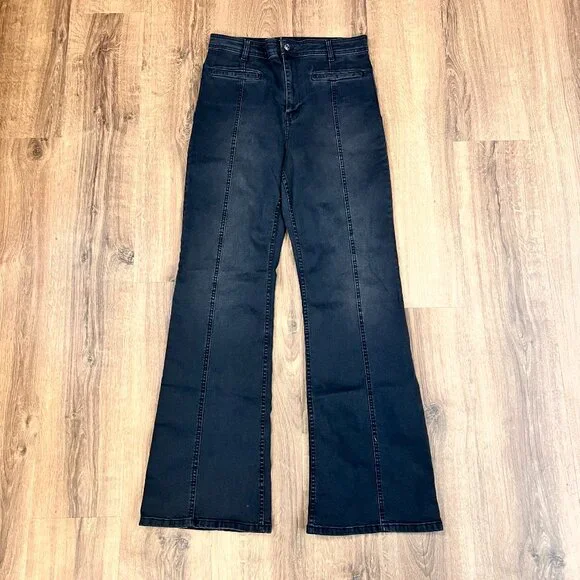 We The Free Firecracker Flare Jeans Black Gold Star Festival Sz 32 - Picture 4 of 10